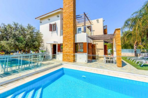 Ionion seaside villa